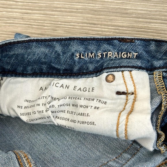 American Eagle Outfitters Men’s Light Wash 32x 36 Slim Straight Jeans - Picture 3 of 6